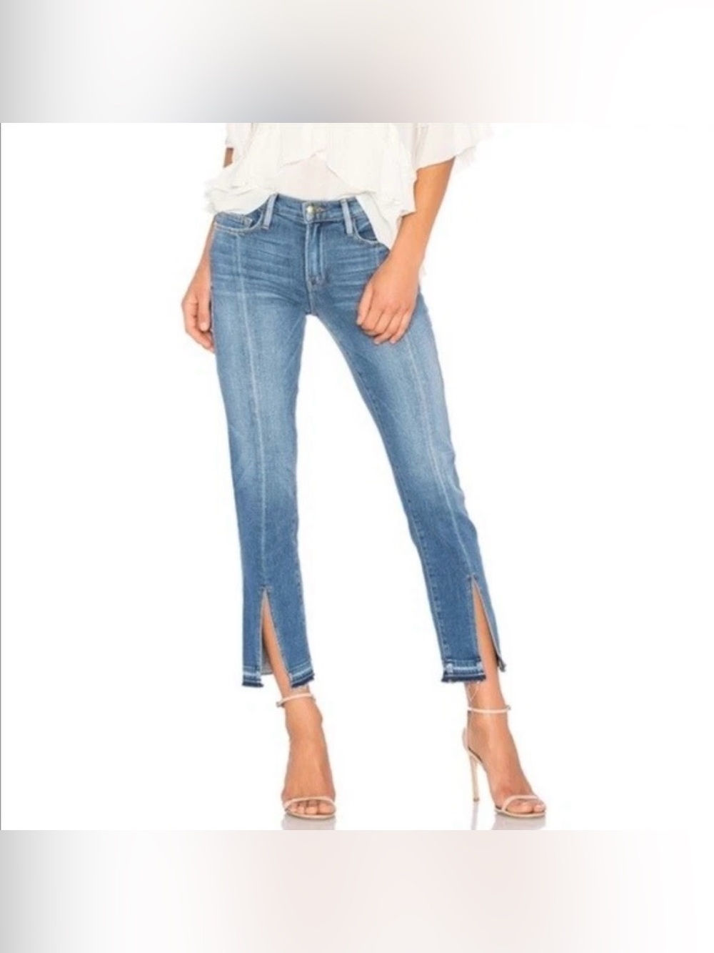 FRAME • Le Nouveau Straight
Sheffield Split Hem Jeans Size 26